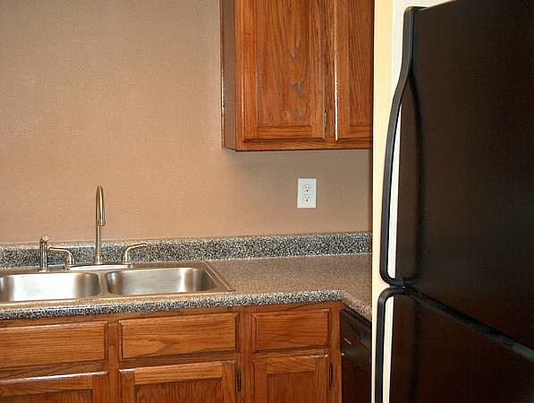 2nd image of 835 N Granite Reef Rd Unit 25