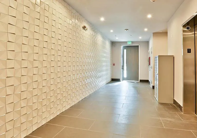 727 Wilcox Ave #305 — Photo 38