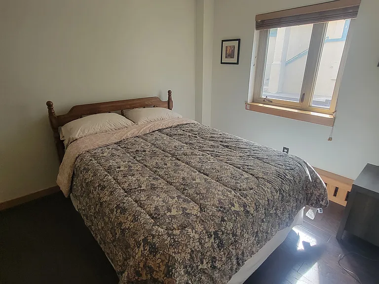 1800 Lasalle Ave #106 — Photo 12