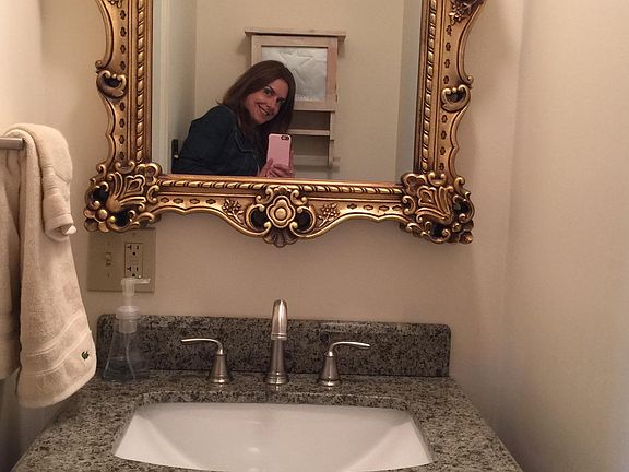 Downstairs half-bath