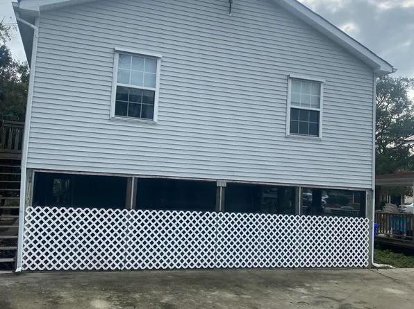 317 Fayetteville Ave #B, Carolina Beach, NC 28428