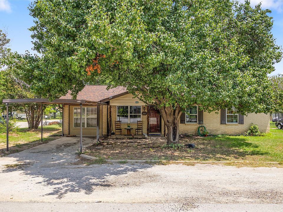 1st image of 949 Ladelle St