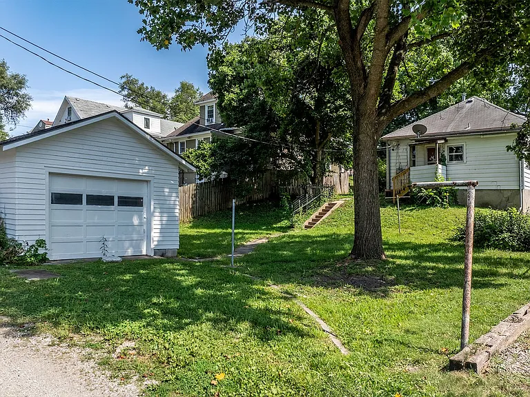 2905 Olive St — Photo 31