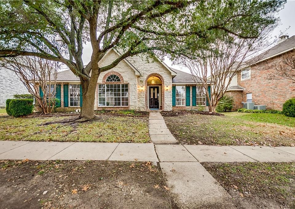 1st image of 3302 Calais Cir