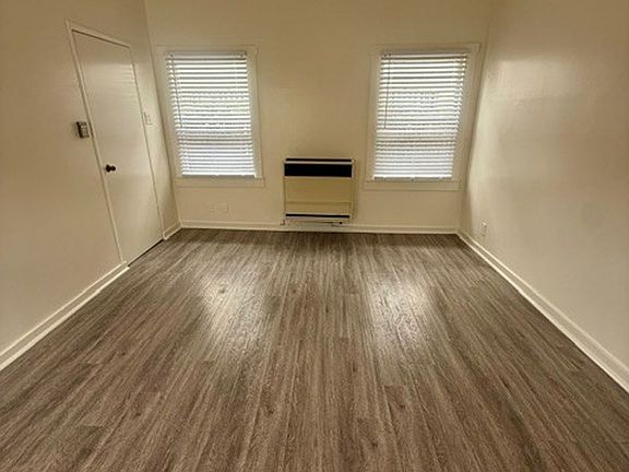 4th image of 1058 Molino Ave APT 6