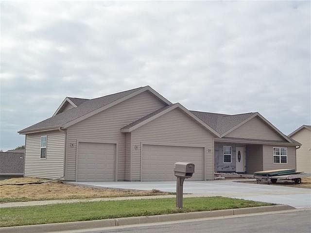 1st image of 301 Honeycrisp Dr