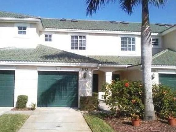 2nd image of 8173 Pacific Beach Dr