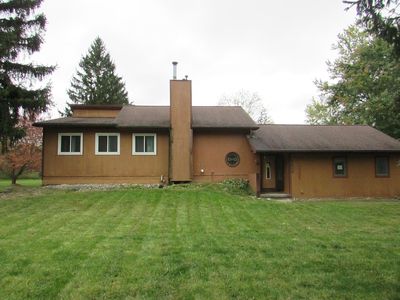 1434 E Cook Rd, Grand Blanc, MI, 48439