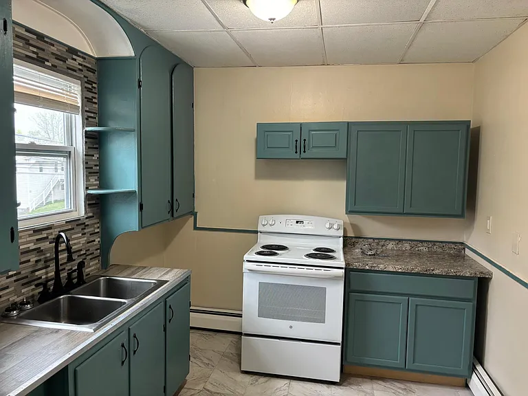 272 Main St #3 — Photo 2