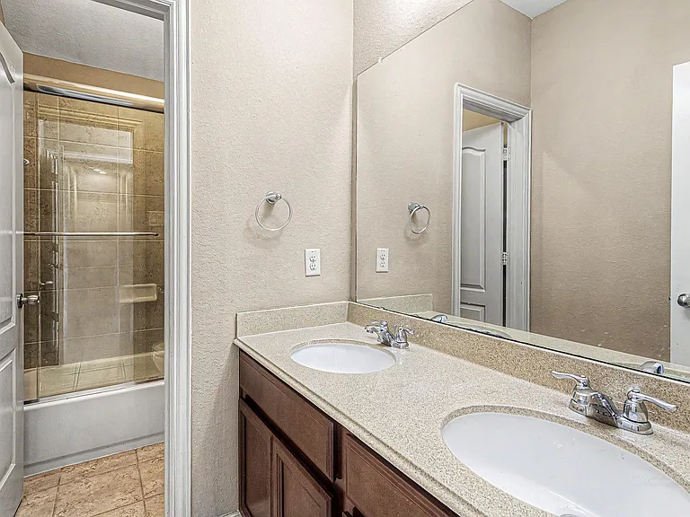 2302 Blue Jay Ln — Photo 30