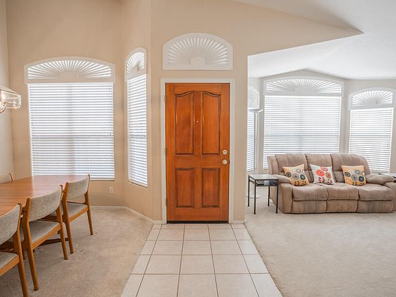 3rd image of 1021 S Brentwood Ct
