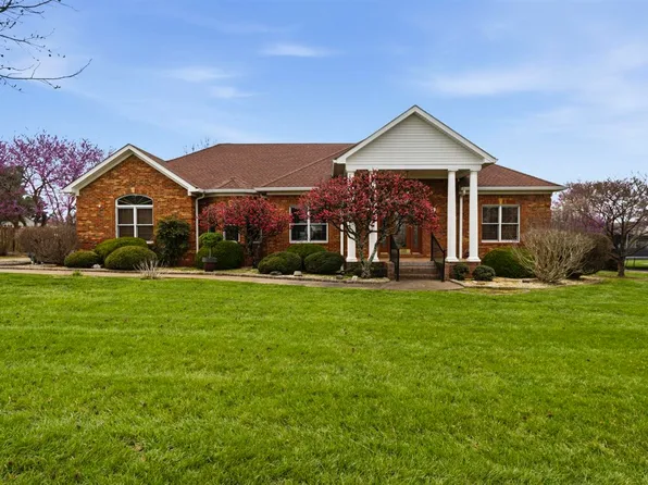 166 Farmer Ln, Bowling Green, KY 42104
