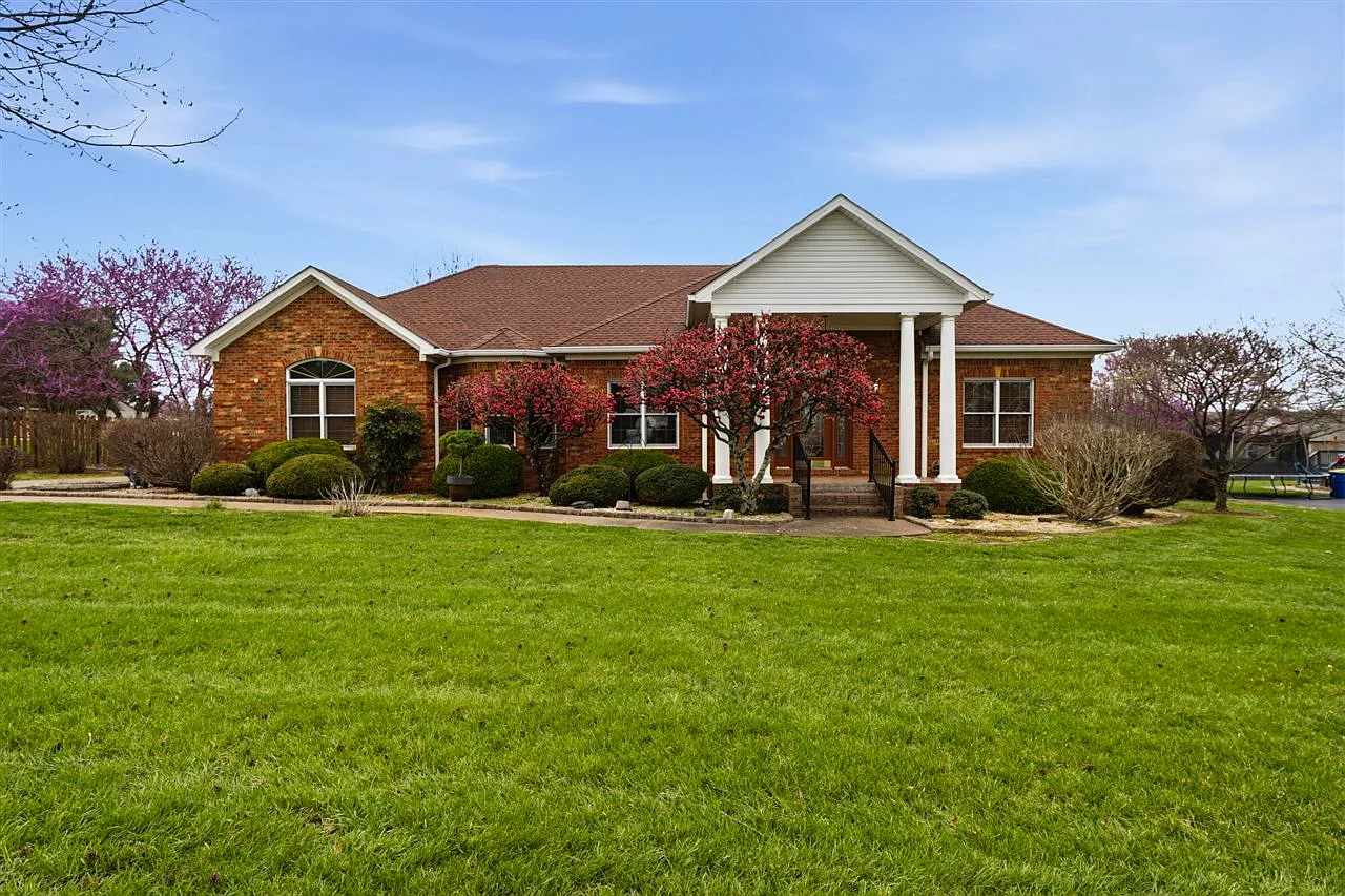 166 Farmer Ln photo 1