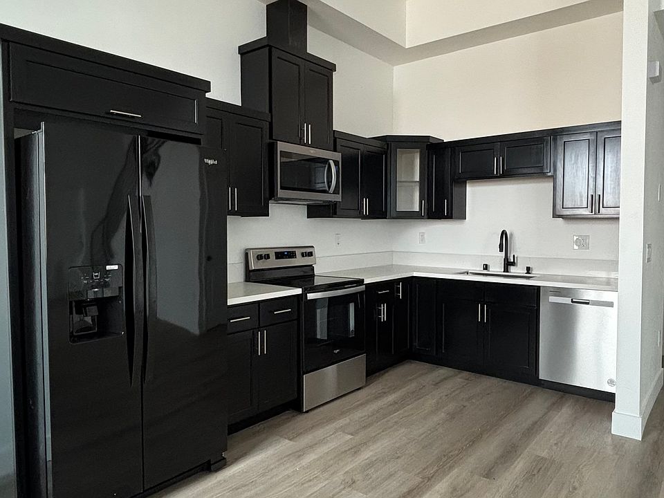1st image of 4121 Rosemead Blvd