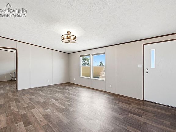 4th image of 21425 Oak Vw