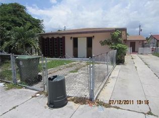 523 SE 8th St, Hialeah, FL 33010