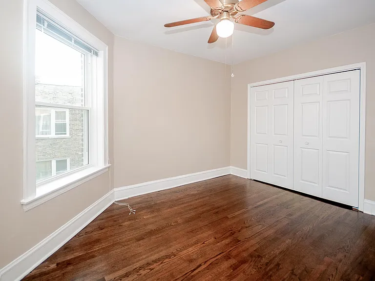 2433 W Fargo Ave #3 — Photo 10