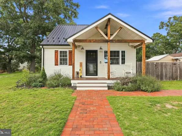 10 Georgian Blvd, Jackson, NJ 08527