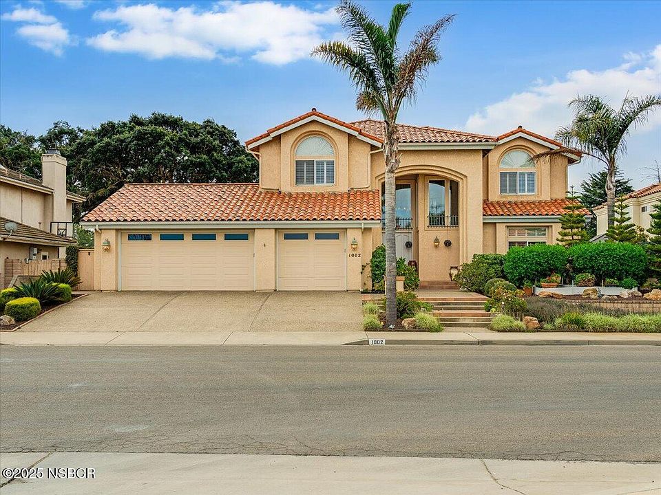 1st image of 1002 Fairway Vista Dr