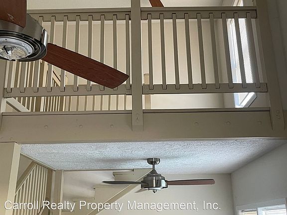 2nd image of 621 Granada Cir #C