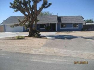 19951 Nowata Rd, Apple Valley, CA 92307