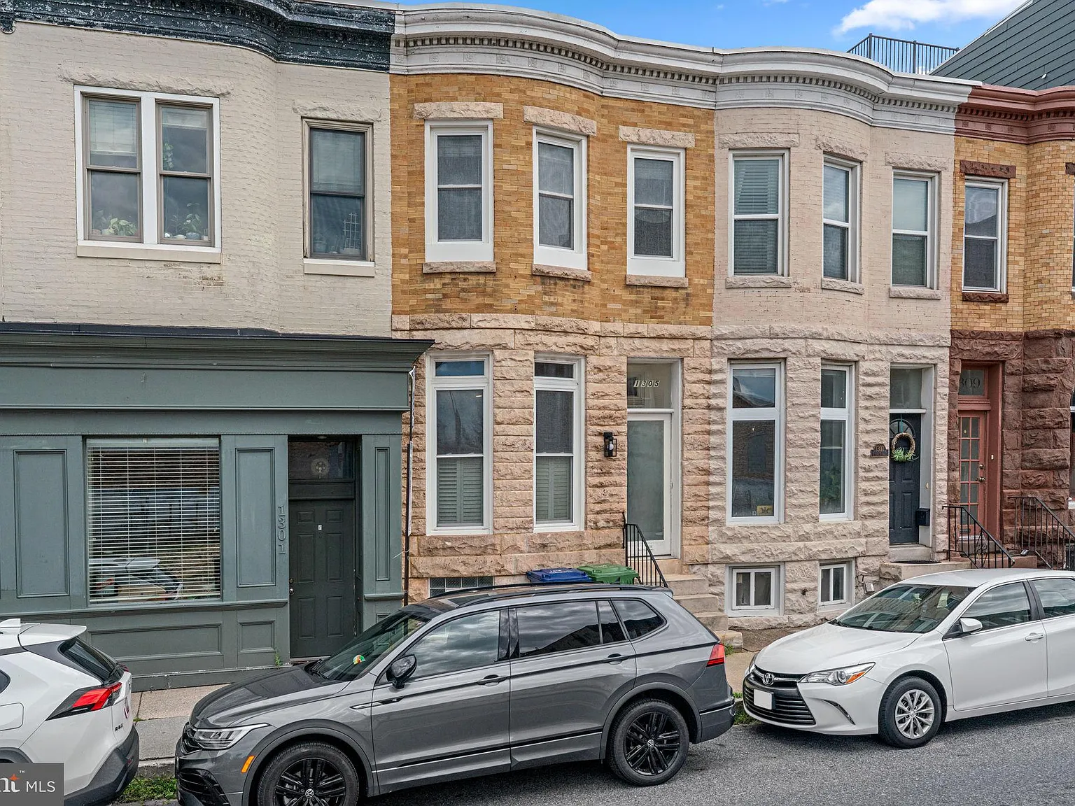 1 bed, 656 sqft, $1,800 — Photo 2