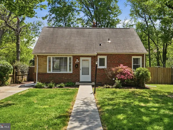 5007 Cheyenne Pl, College Park, MD 20740