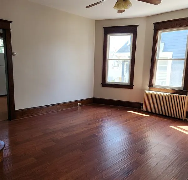 1764 Springfield Ave — Photo 4