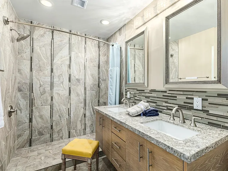 11832 N Oakhurst Way — Photo 37