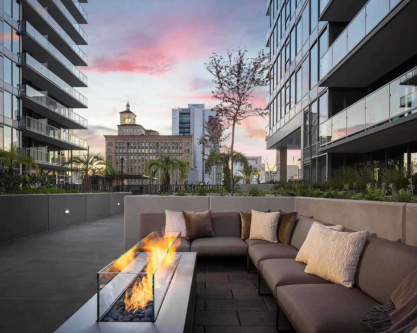 1 bed, $8,000 — Photo 3