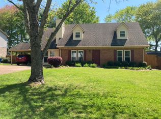 217 Pebble Glen Dr, Franklin, TN 37064