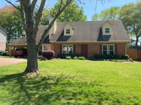 217 Pebble Glen Dr, Franklin, TN 37064