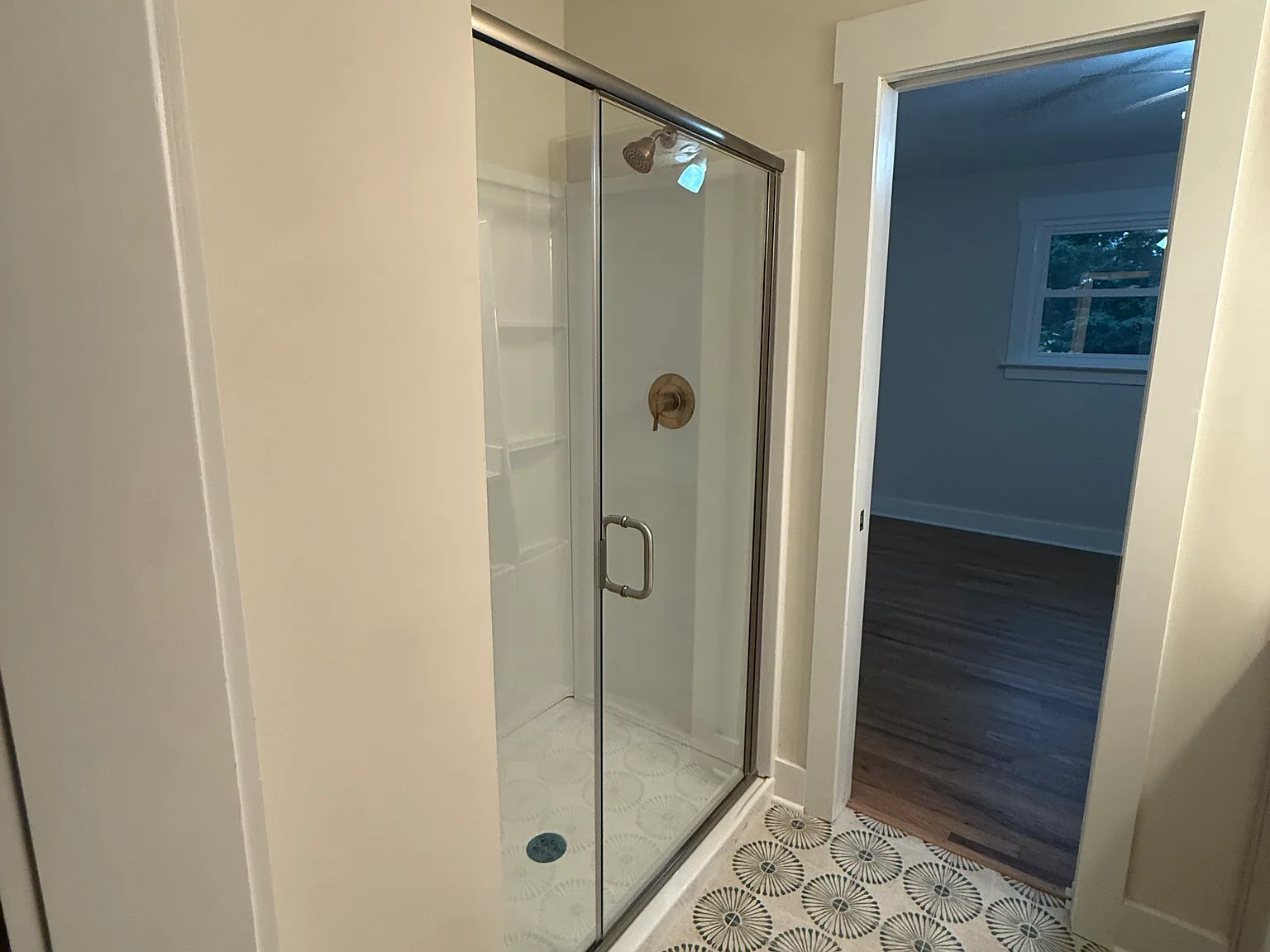 4 bed, 1700 sqft, $3,500 — Photo 4