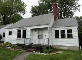 2335 Opechee Way, Fort Wayne, IN 46809