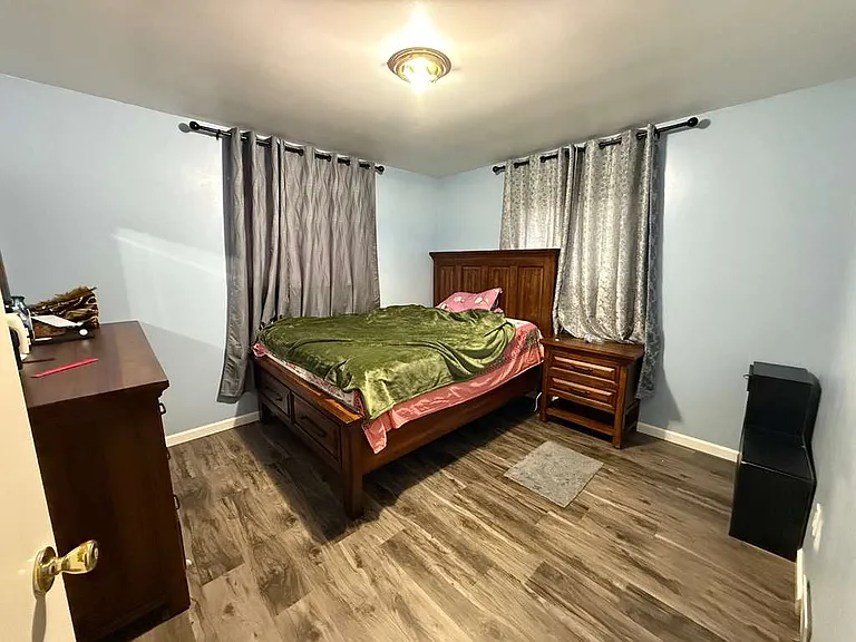 29012 Lorraine Ave — Photo 4