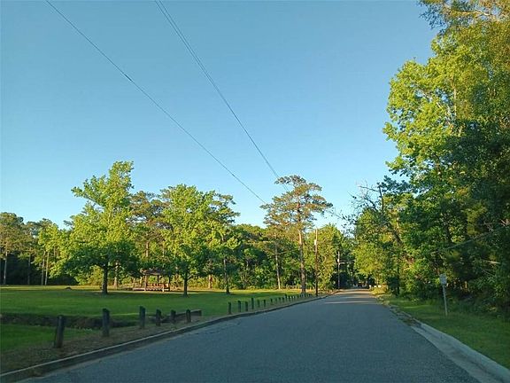 5th image of 1211 Stewart Rd