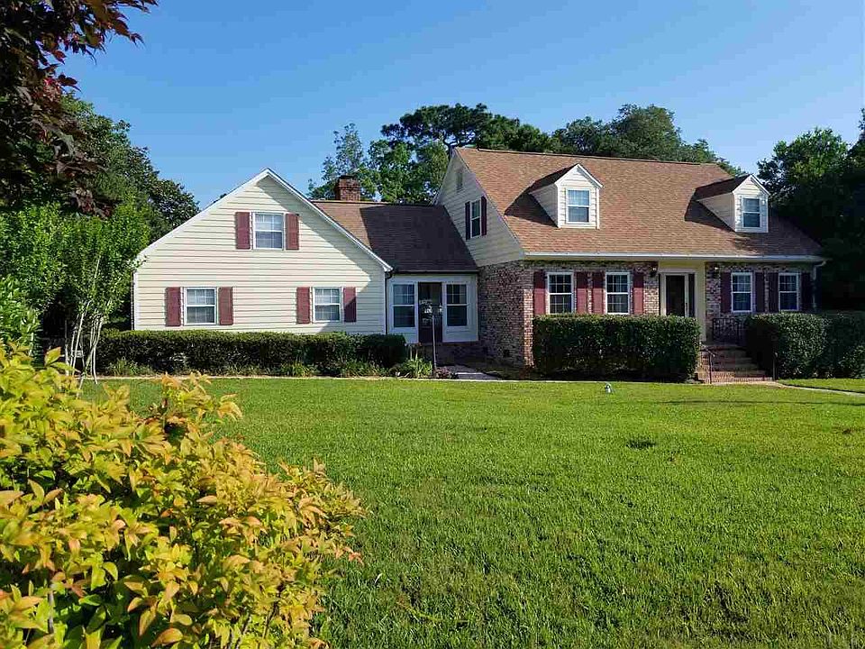 1st image of 8901 Scenic Hills Dr