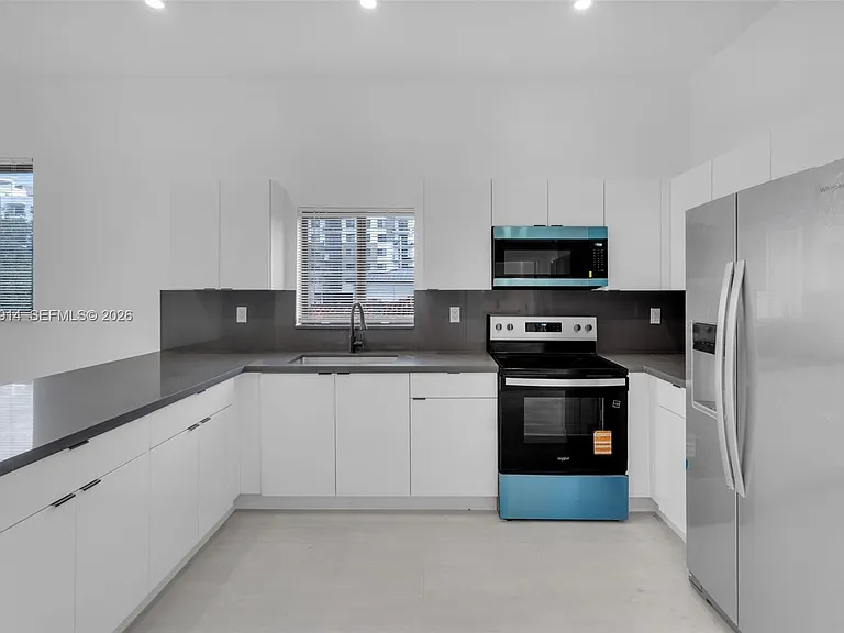 18362 SW 102nd Pl #18316 — Photo 12