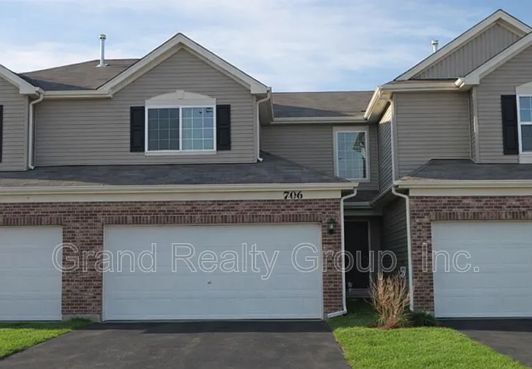 7106 Country Club Hills Dr #1 — Photo 1