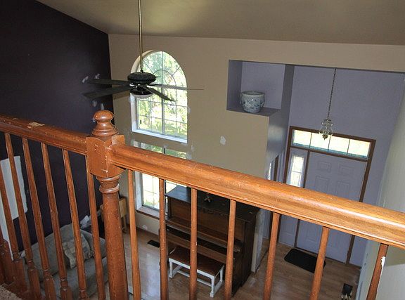 5th image of 180 W Honeysuckle Ct