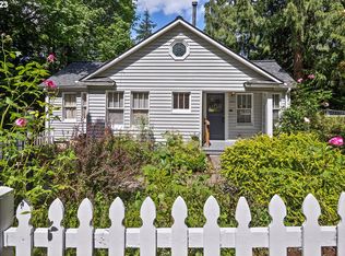 3921 SW Kanan Dr, Portland, OR 97221