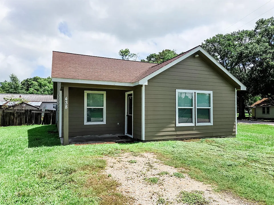 438 Spence Ln