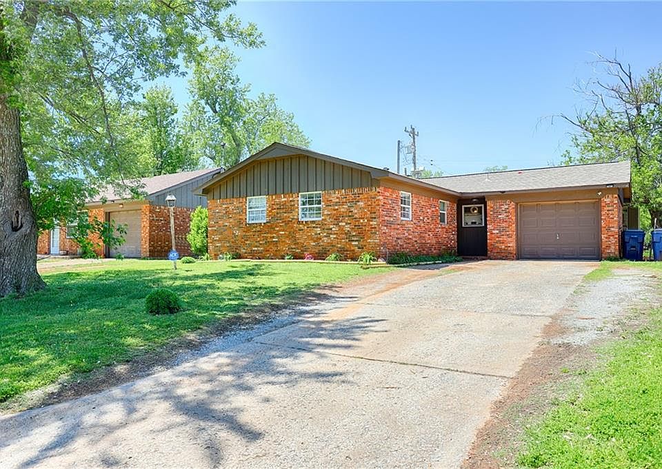 1st image of 119 S Meadow Ln