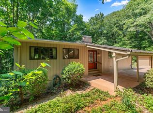 29 Cascade Rd, Arnold, MD 21012