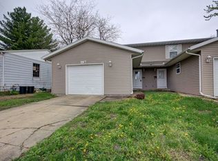 1107B Philo Rd, Urbana, IL 61801