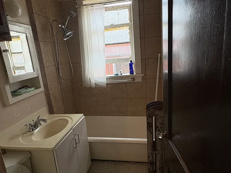 3108 N Taylor Ave #A — Photo 6