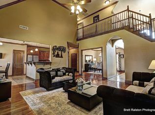 705 SW Avon Glen Pl, Bentonville, AR 72713