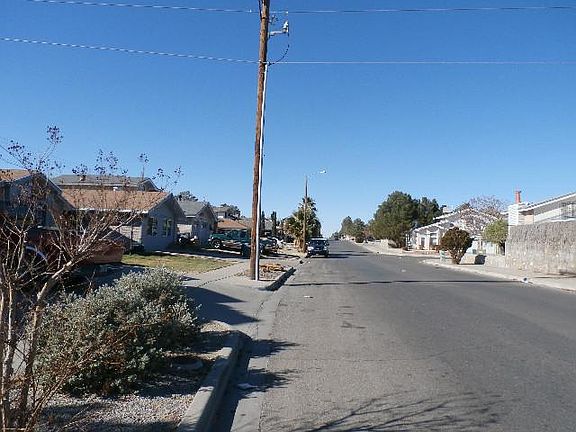 4th image of 11812 Francis Scobee Dr