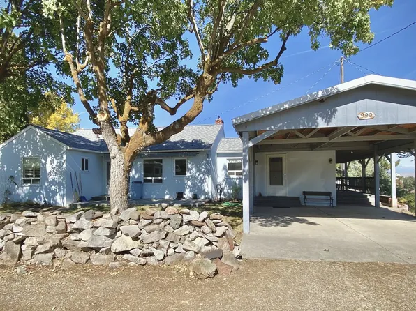 990 Hillcrest Cir, Baker City, OR 97814