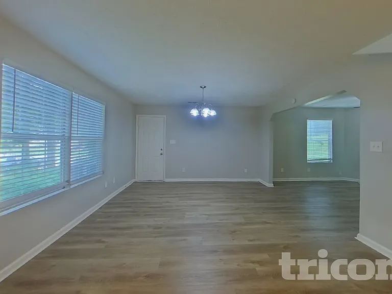 7538 Fielder Rd — Photo 4